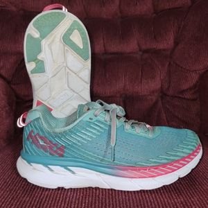 Womens Hoka Clifton 5 Size 7